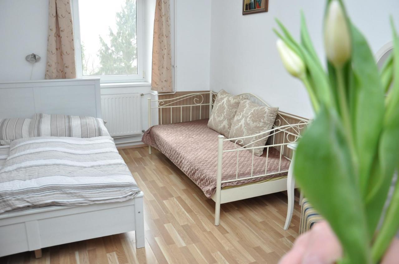 Bed and Breakfast Gloriett Panzio à Fertőboz Extérieur photo